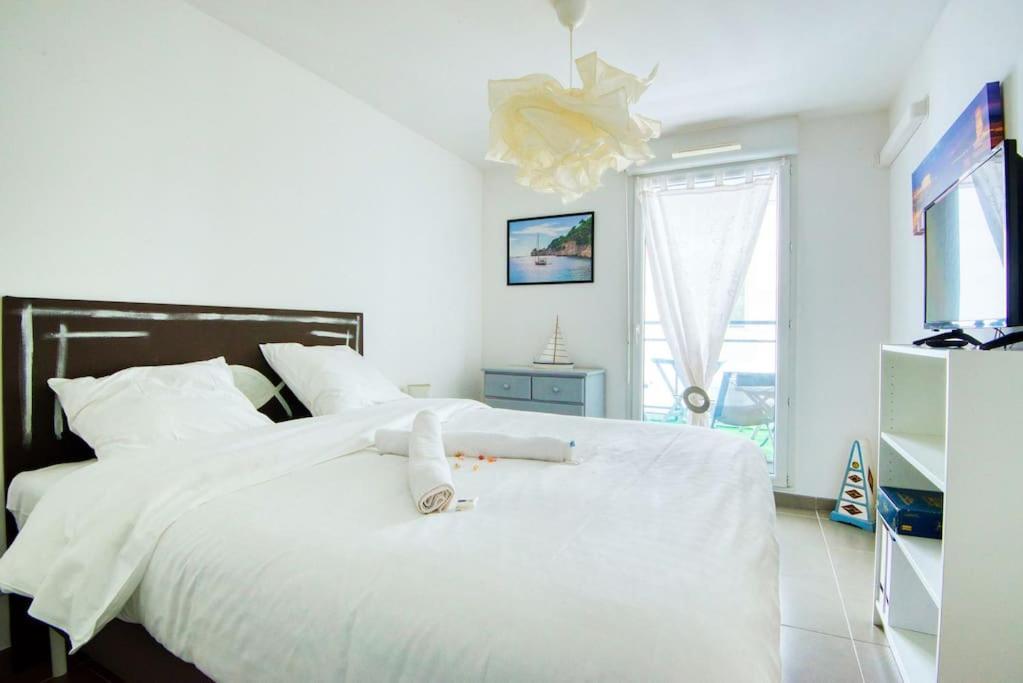 Super T2 Climatise Avec Balcon A Pied Plage Catalan Marsella Exterior foto